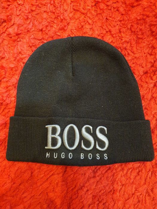 Caciula fes hip hop Hugo Boss Quess