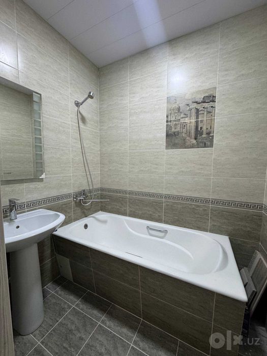 Продам квартиру, Новомосковская, 2/3/4 Кирпич, Высокопотолочка, 55 м