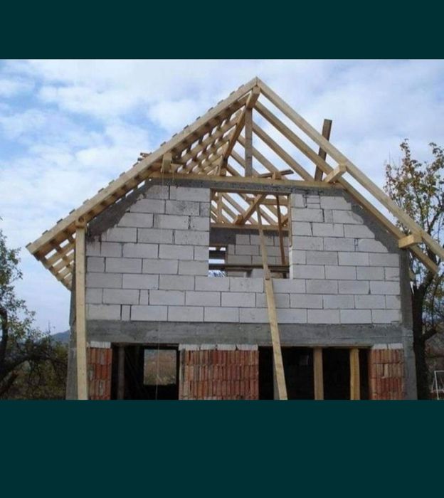 Executam acoperișuri