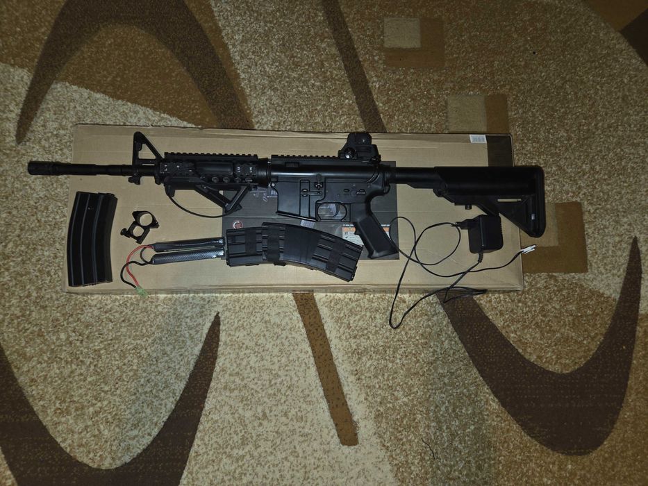 Airosft m4 electric full metal