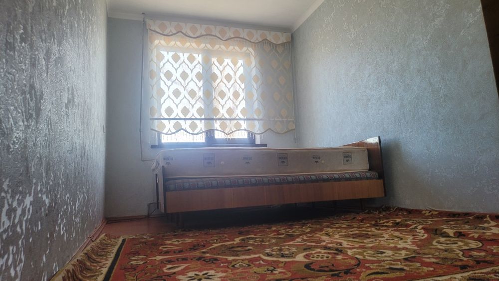 Срочно сдаю 2 комн. квартиру