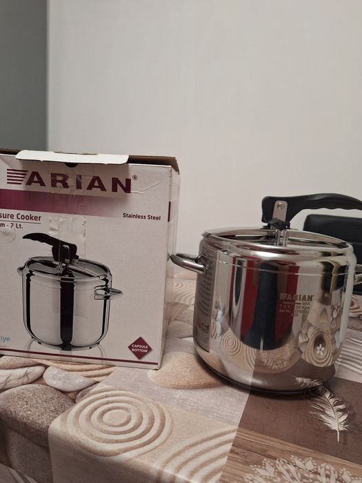 Vand oala sub presiune 7l