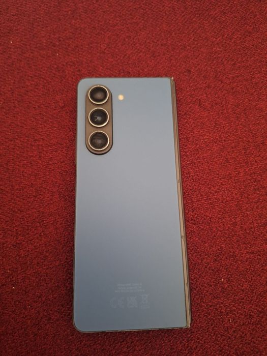 Vand samsung z fold