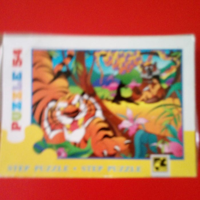 продам пазлы и настольные игры для детей