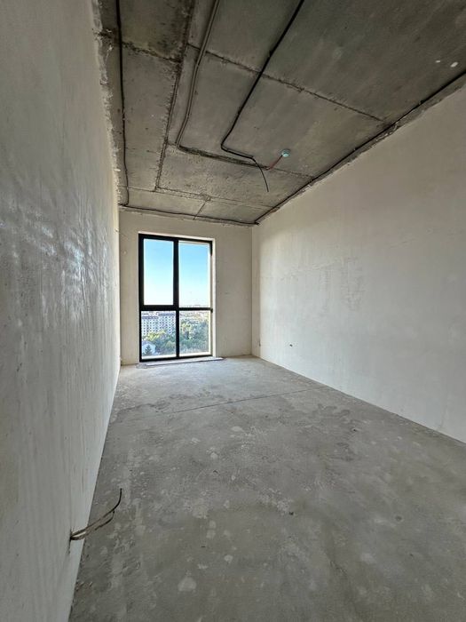 Regnum Plaza Продается 2 комнатная коробка Мирзо-улугбек