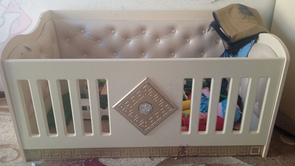 Детский мебель сотилади