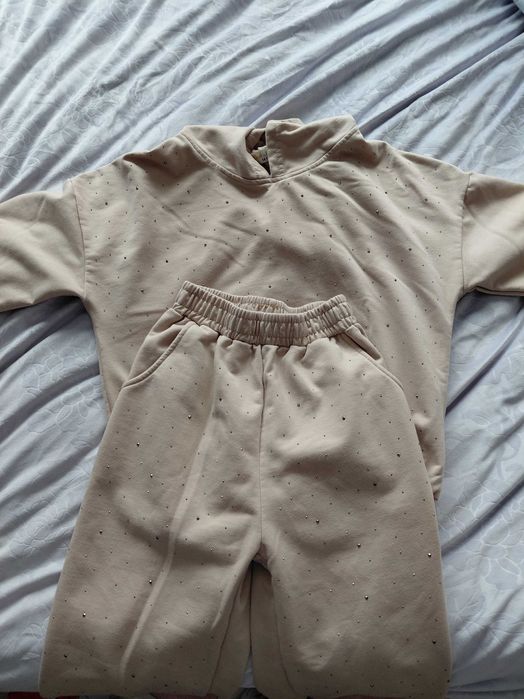 Детски Екип чисто нов