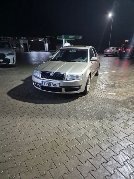Vand /schimb skoda superb