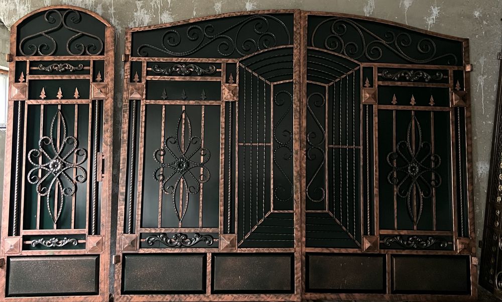 Продам кованые, прочные, роскошные ворота