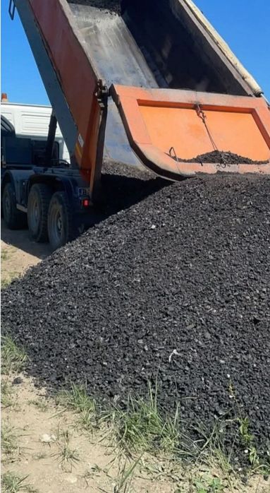 Pământ vegetal si umplutura