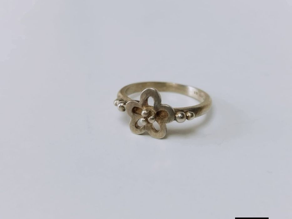 Vechi inel argint 925 placat cu aur.