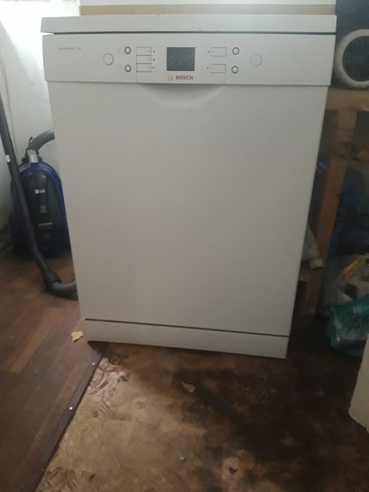 BOSCH посуда моющая машина