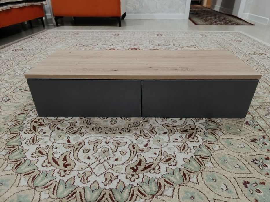 Туалетный столик