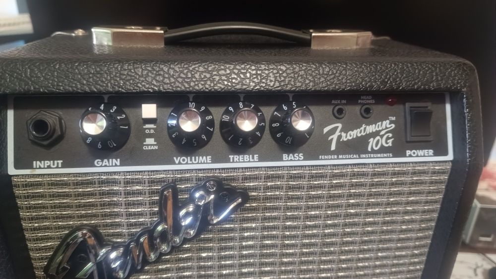Amplificator Fender Frontman 10g