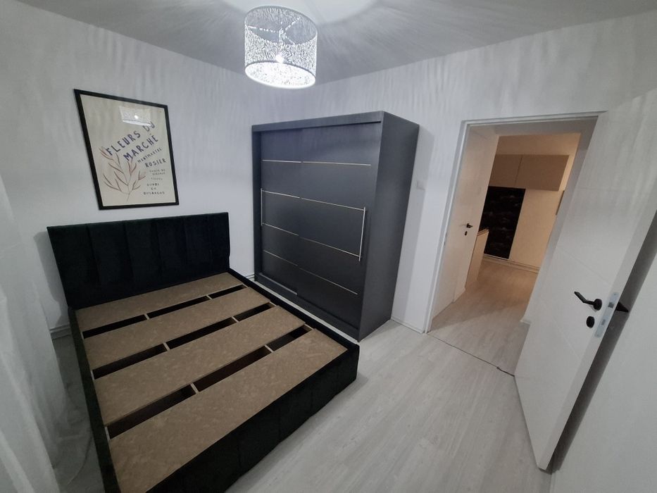 Vand Apartament 3 camere Dambu pietros Etajul 4 din 4