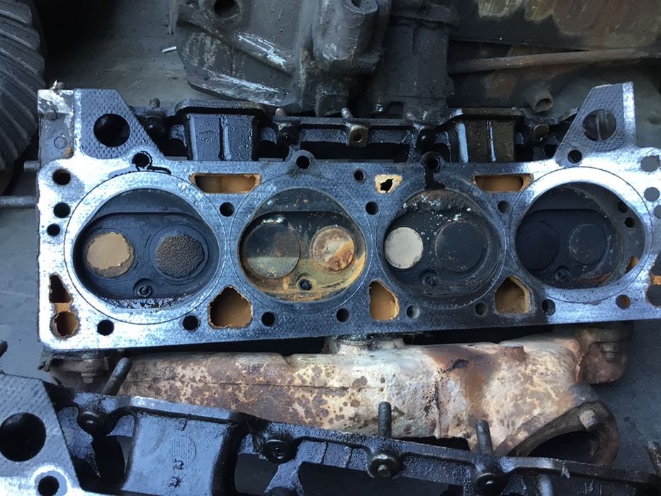 Продаю мотор Зил