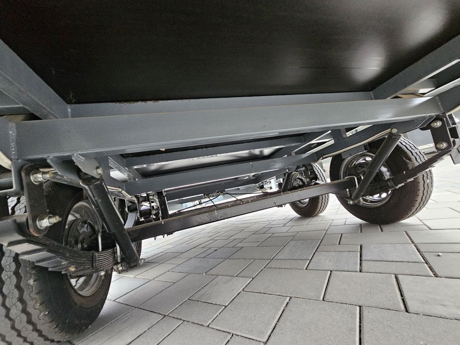 Remorca 4x2 metri cu obloane de 2000 kg,pe foi de arc,noua!