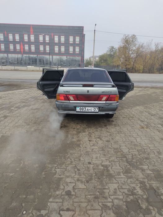 Продам машина 2115