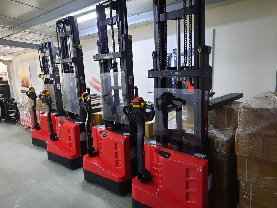 Чисто нови електрически стакери ТОП ЦЕНИ