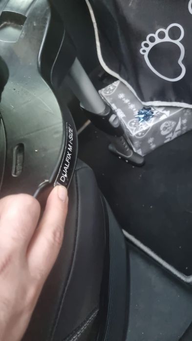 Scaun Britax Romer Dual Fix M I-size