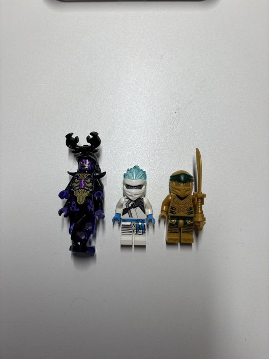 Продам оригинальные минифигурки LEGO