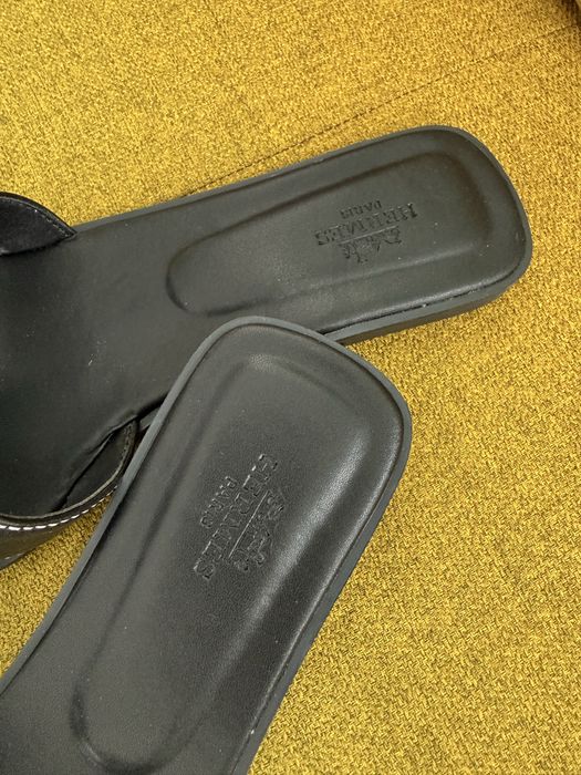 Vand papuci Hermes din piele marimea 39