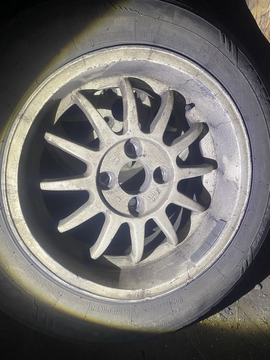 Продам четыре титанки