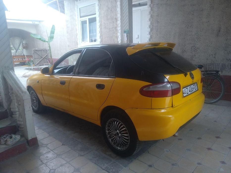 Kareyski lanos 2002 o'zimizi nomimizdan moshina yaxshi gaz+benzin 2800