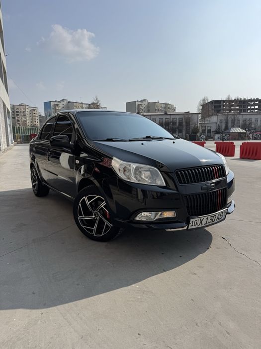 Qora nexia 3 avtomat evro