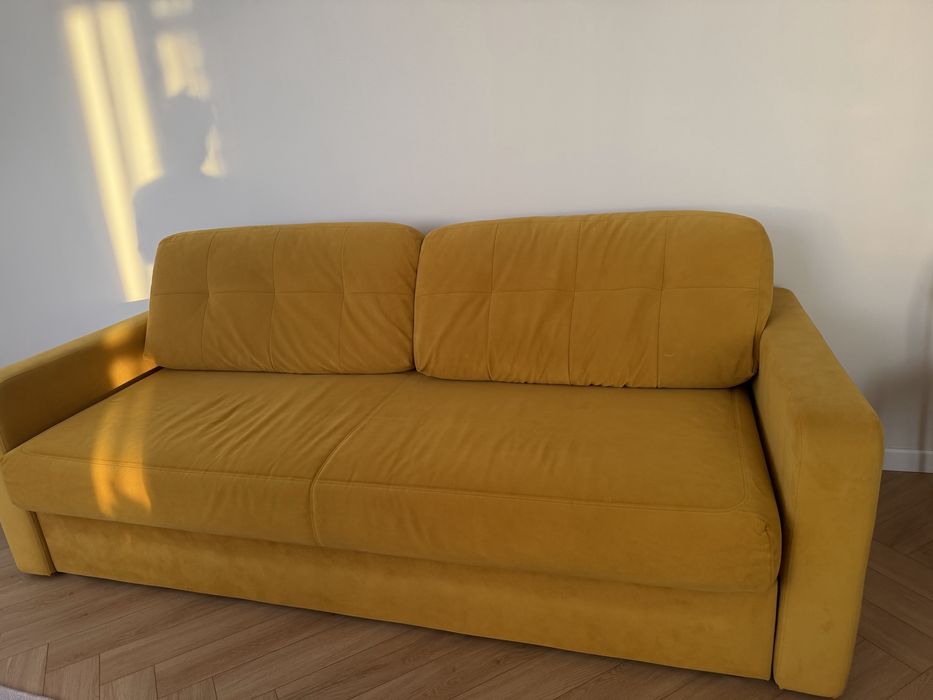 Продам диван срочно