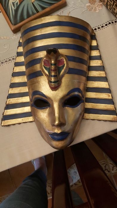 Statuete egiptene 2 bucăți, masca, piramida, Vaza egipteana