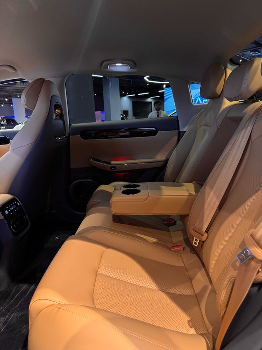 Leapmotor C01 REV 216 Premium | Avtosalondan choyxona - sovg'aga!