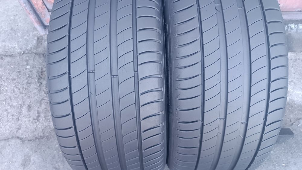 235/45/17 Michelin