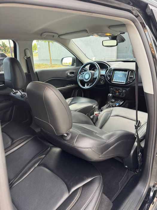 Jeep Compass/ 2.0-140 cp/ pret 10990 euro