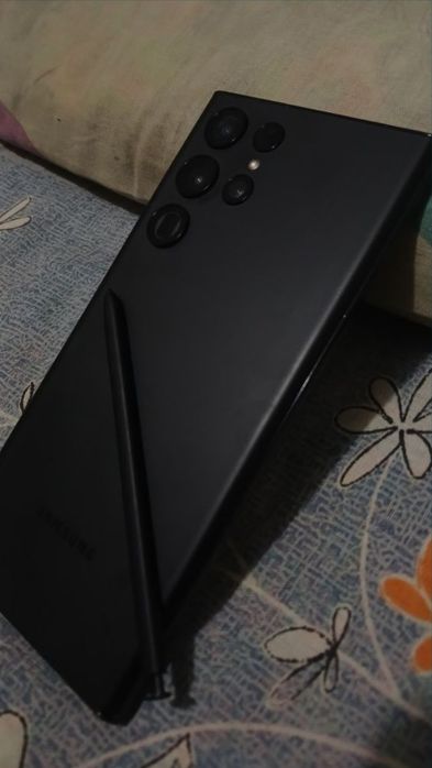 Samsung Galaxy S 22 Ultra,  256 гб