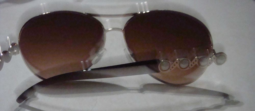 Шведски дамски слънчеви очила