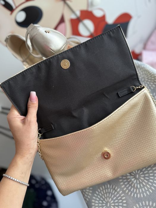 Set sandale Enzo Bertini si plic auriu