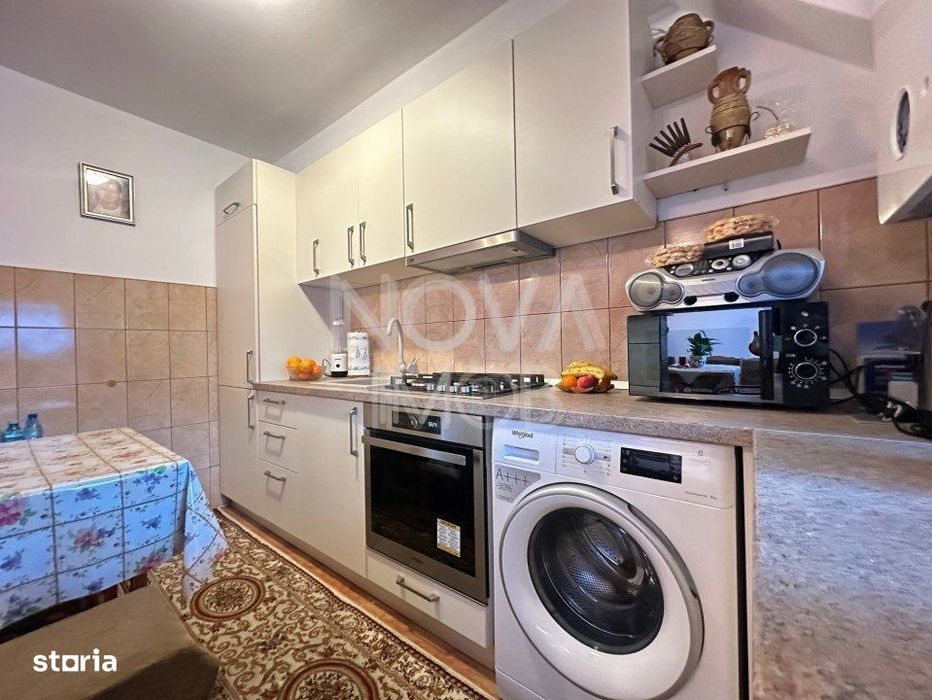 Apartament 3 camere mobilat-utilat - Str. Semaforului