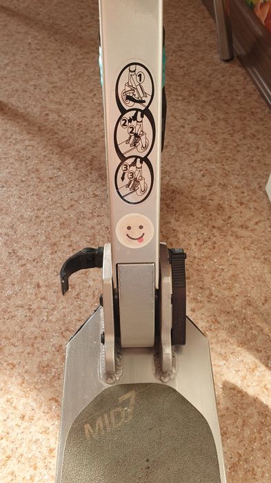 Продам самокат трюковый Oxelo