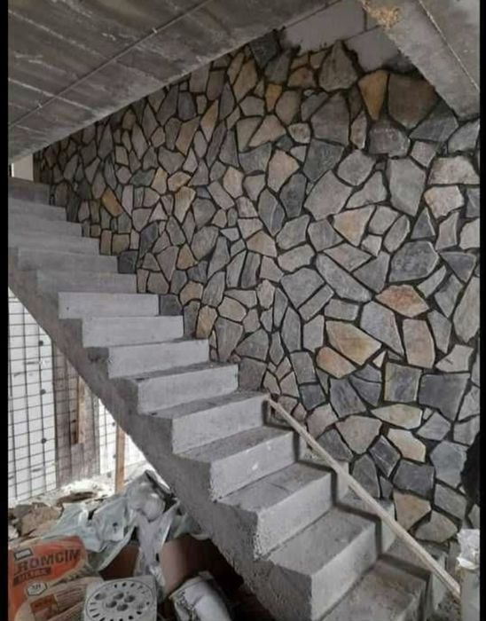 Vând piatra și montez