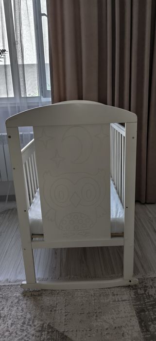 Продам детскую кроватку