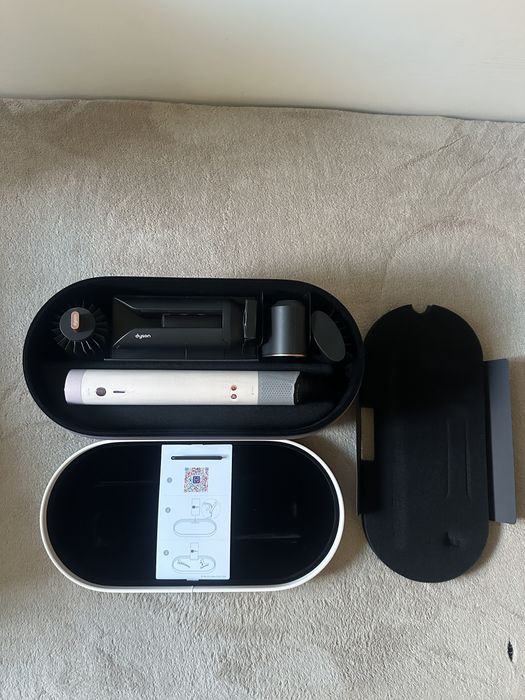 Чисто нов оригинален сешоар-маша Dyson Airwrap HS09 Co-anda 2x
