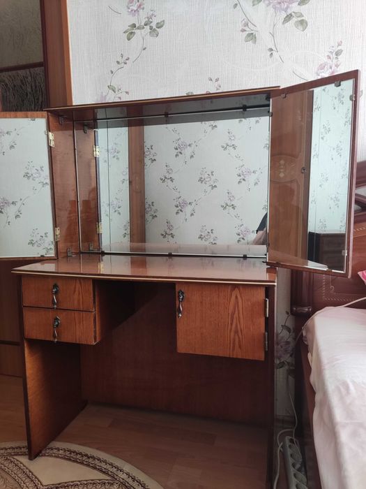 туалетный столик