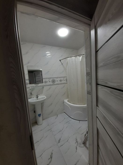 Qizlarga sheriklikka kvartira chilonzorda