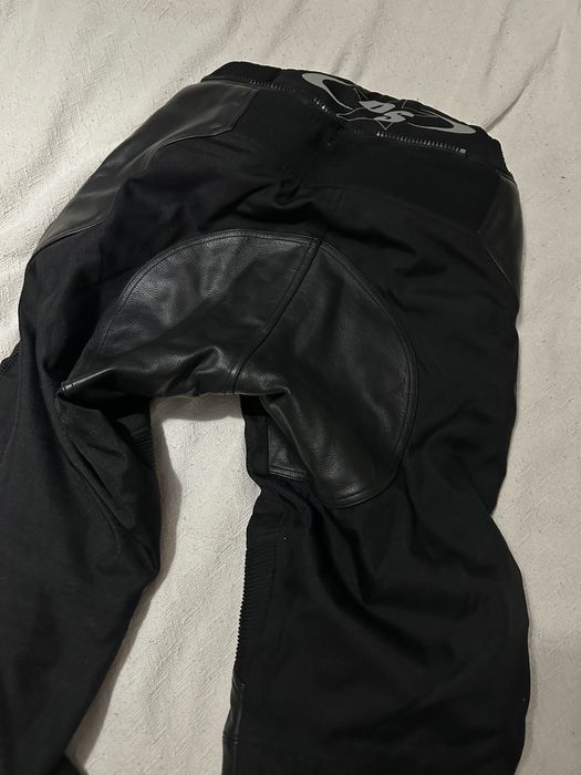 XS Мото екип. Екип за мотор