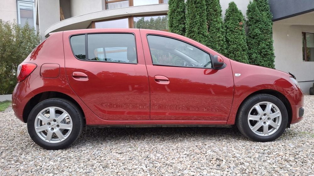 Sandero2016 FULL,FULL- 0.9 GPL,PIELE, NAVI, Germania, prim proprietar