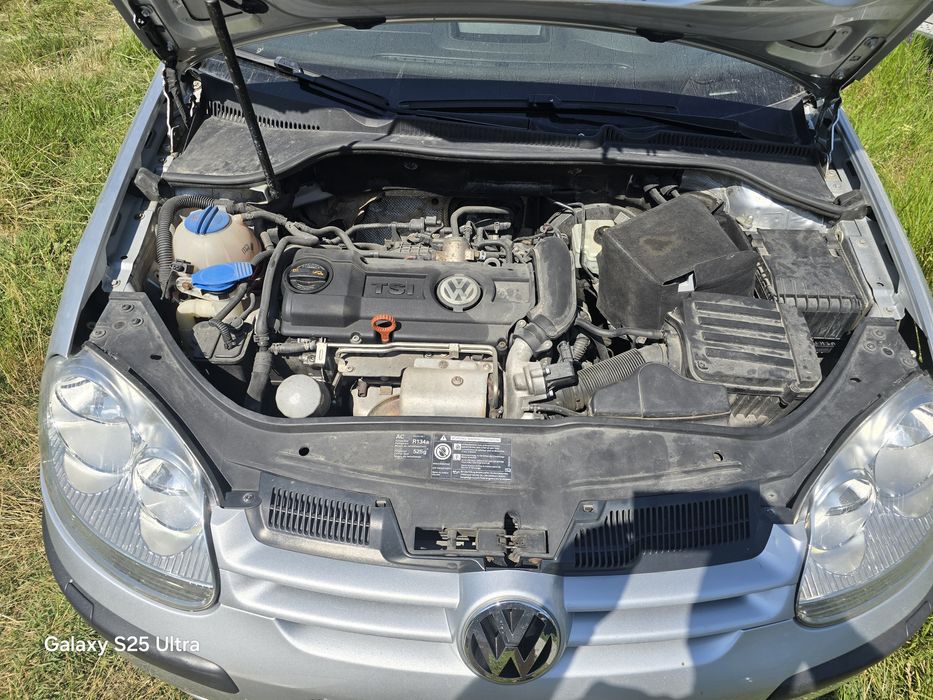 VW Golf V 1.4tsi na chasti