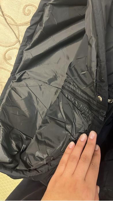 Куртка продается новая