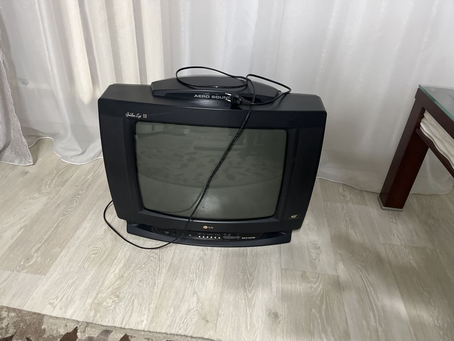 Рабочий телевизор,от LG