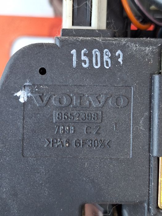 broasca portbagaj volvo s60 (2000-2010) 2.4 motorina 2006